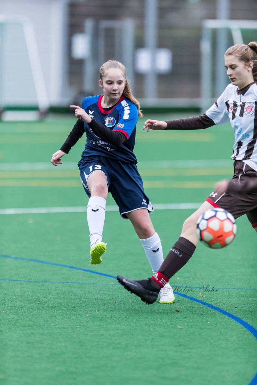 Bild 357 - wBJ VfL Pinneberg - St. Pauli : Ergebnis: 7:0 (Abbruch)